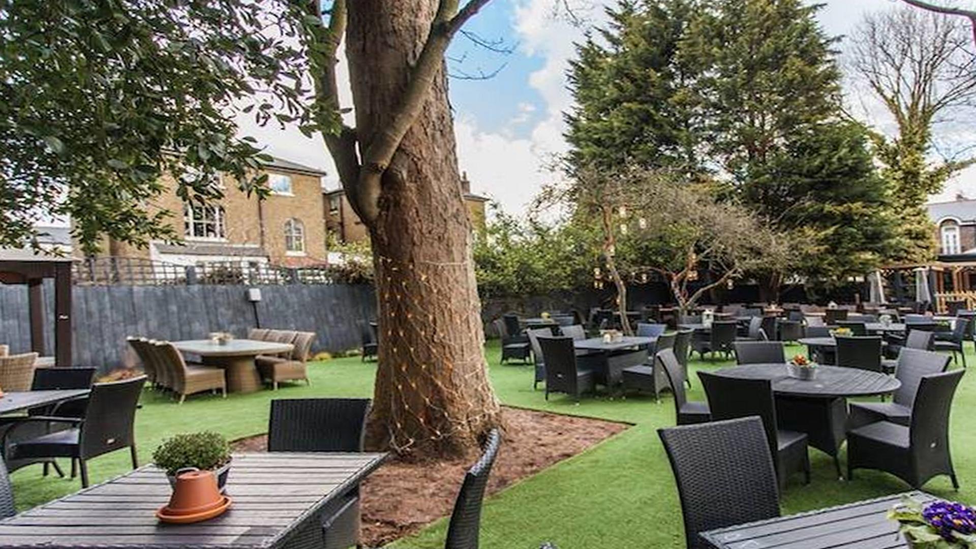Beer Gardens You Must Try In Greenwich